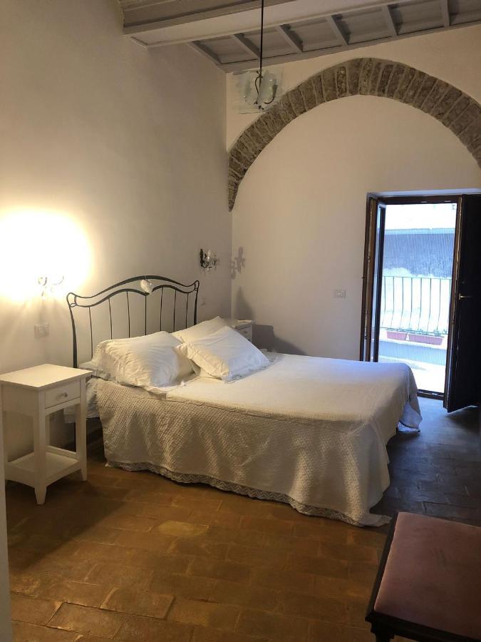 B&B Le Principesse Sermoneta Exterior photo