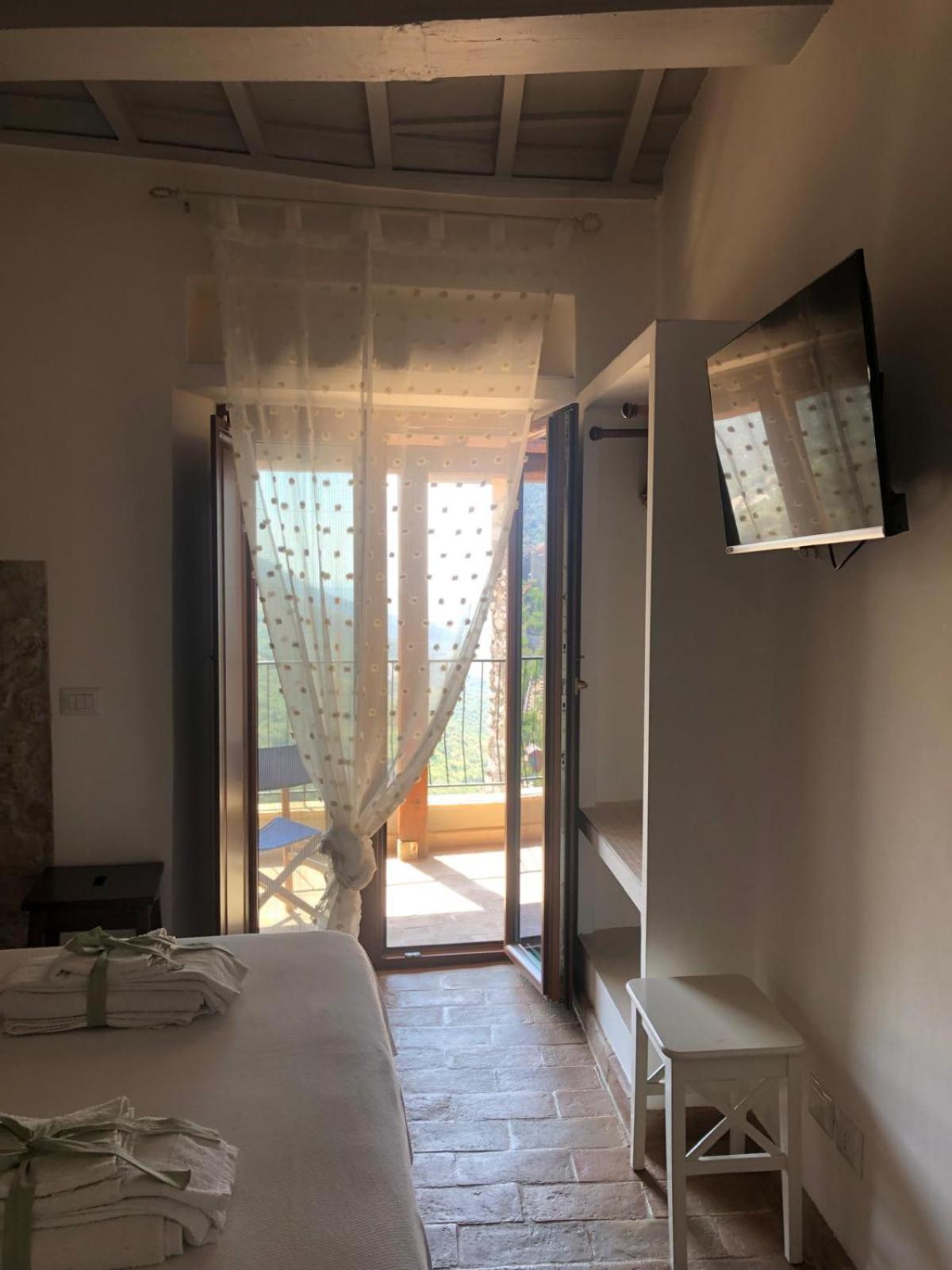 B&B Le Principesse Sermoneta Exterior photo
